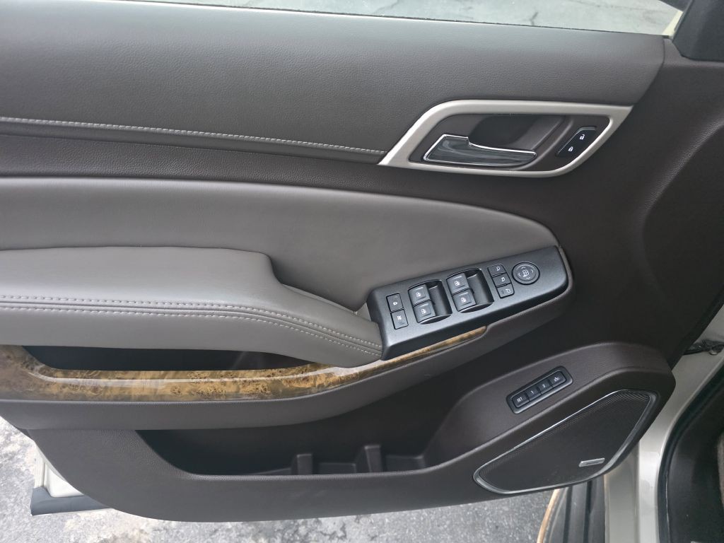 2016 GMC Yukon Image 7