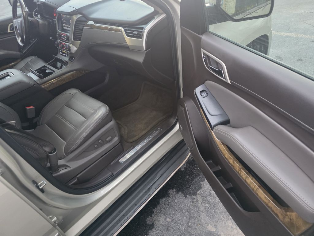 2016 GMC Yukon Image 10