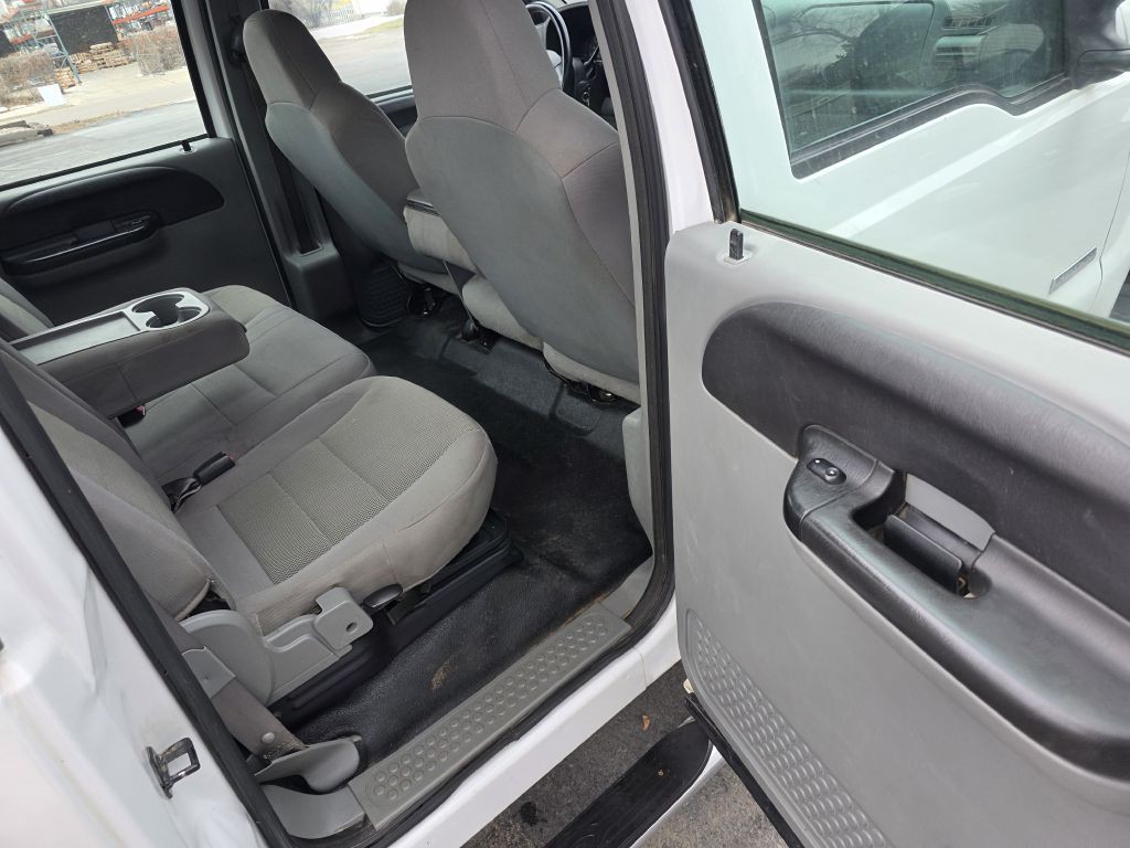 2007 Ford F-350 Image 9