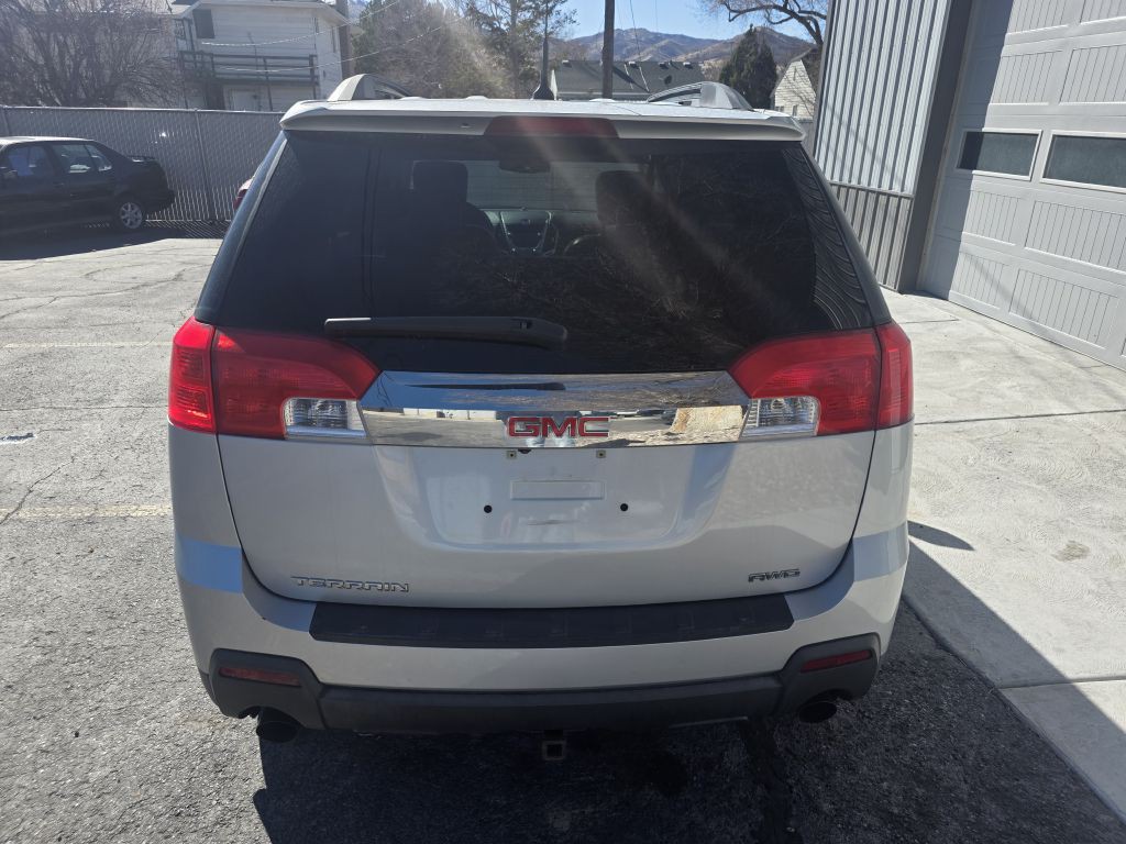 2010 GMC Terrain Image 4