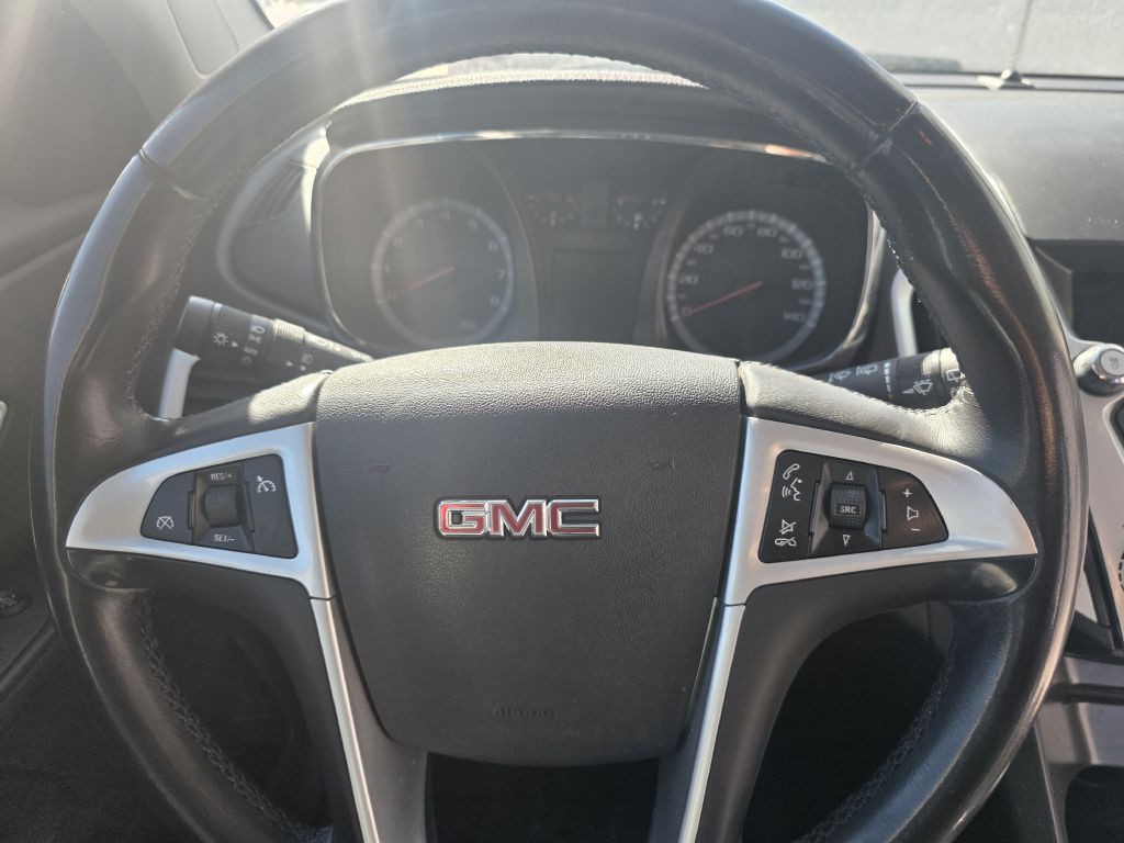 2010 GMC Terrain Image 12