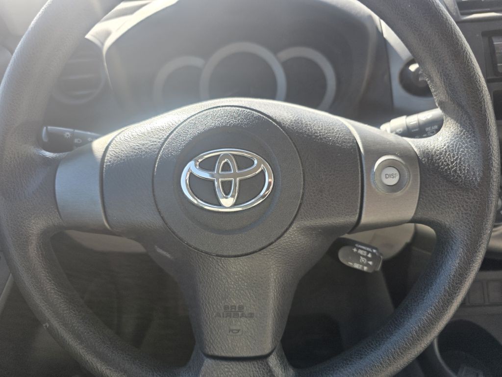 2011 Toyota Rav4 Image 12