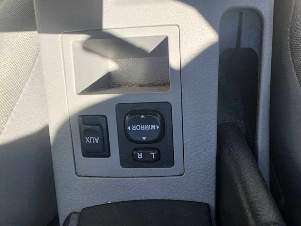 2011 Toyota Rav4 Image 14