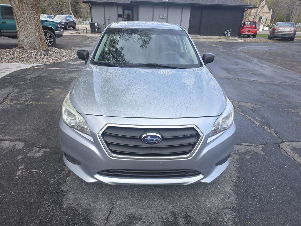 2015 Subaru Legacy Image 2