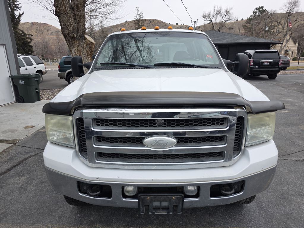 2007 Ford F-350 Image 2