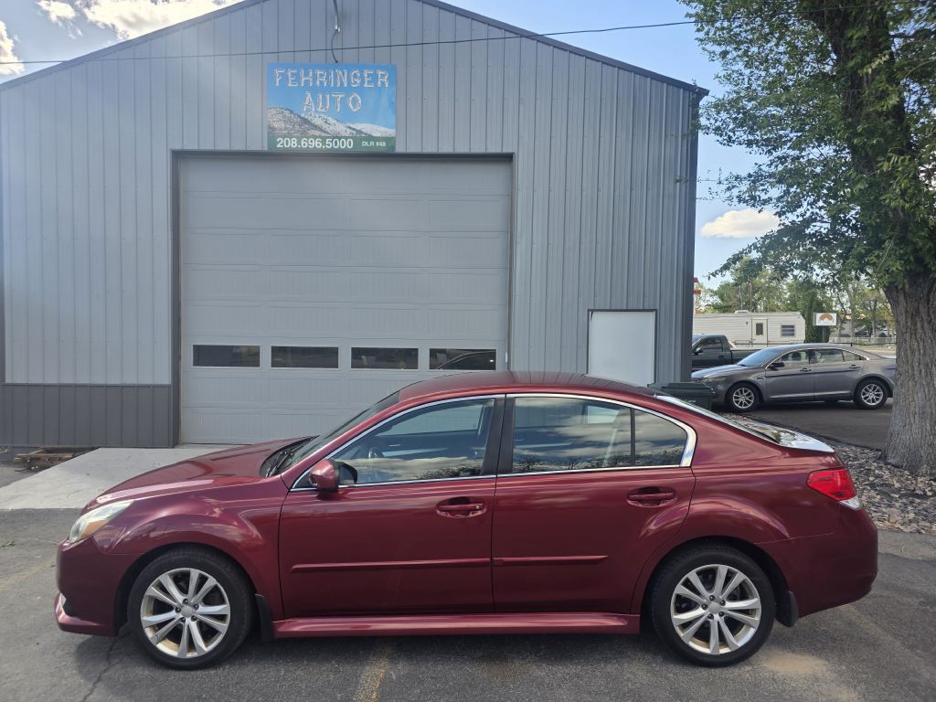 2013 Subaru Legacy Image 1