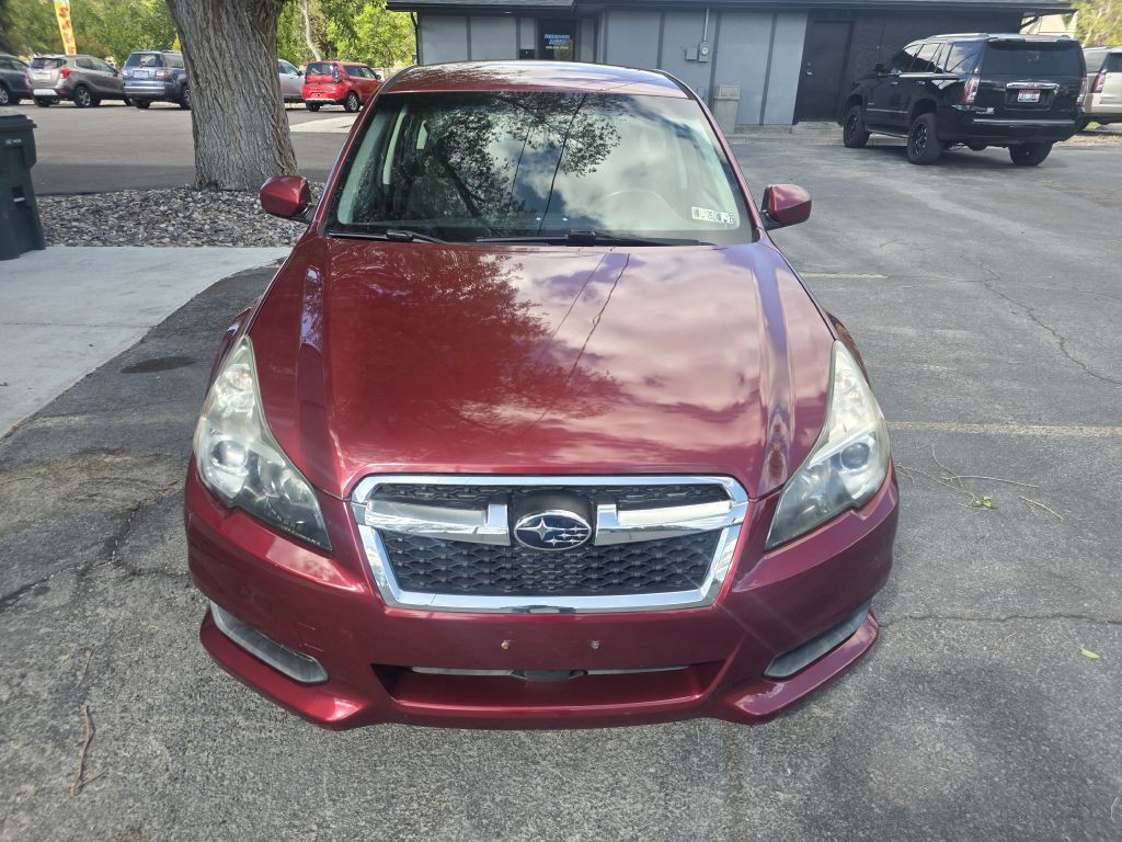 2013 Subaru Legacy Image 2