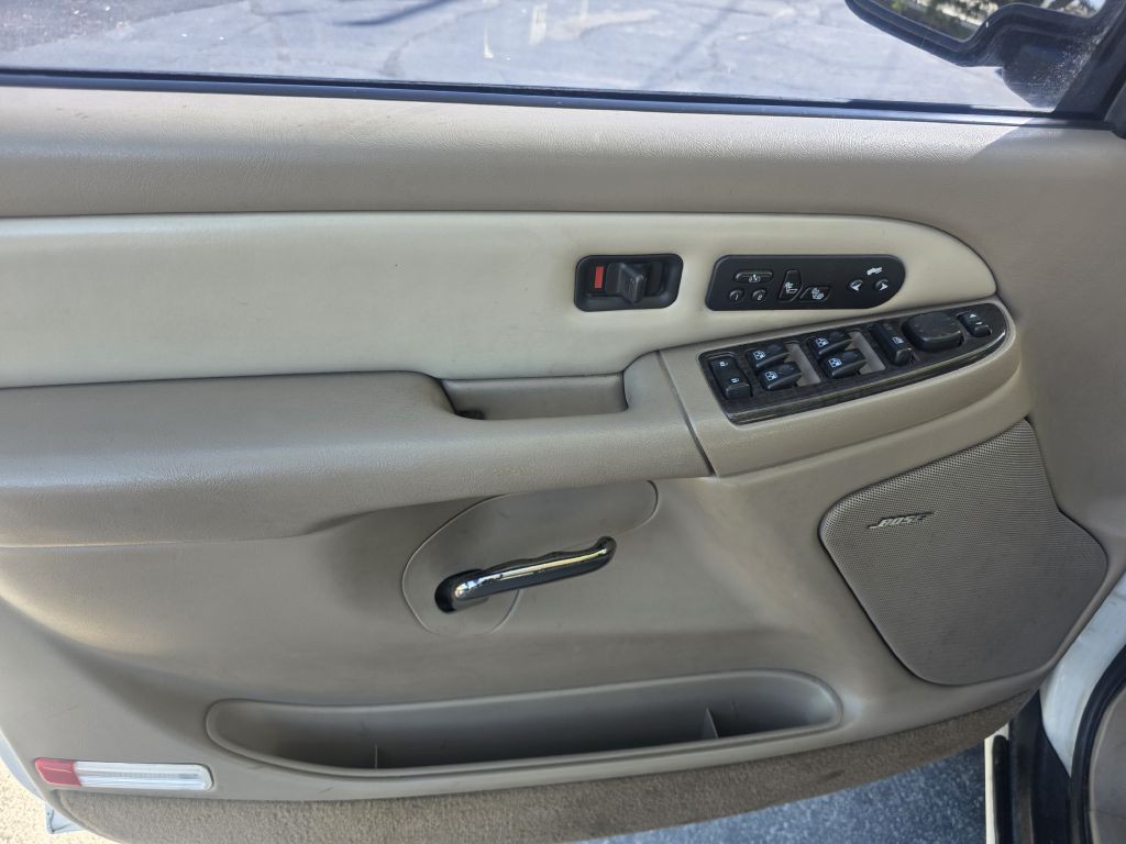 2004 GMC Yukon Image 7