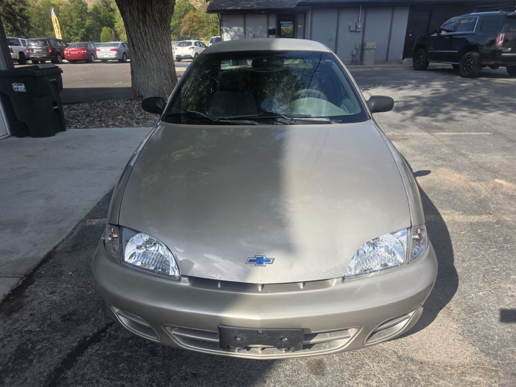 2002 Chevrolet Cavalier Image 2