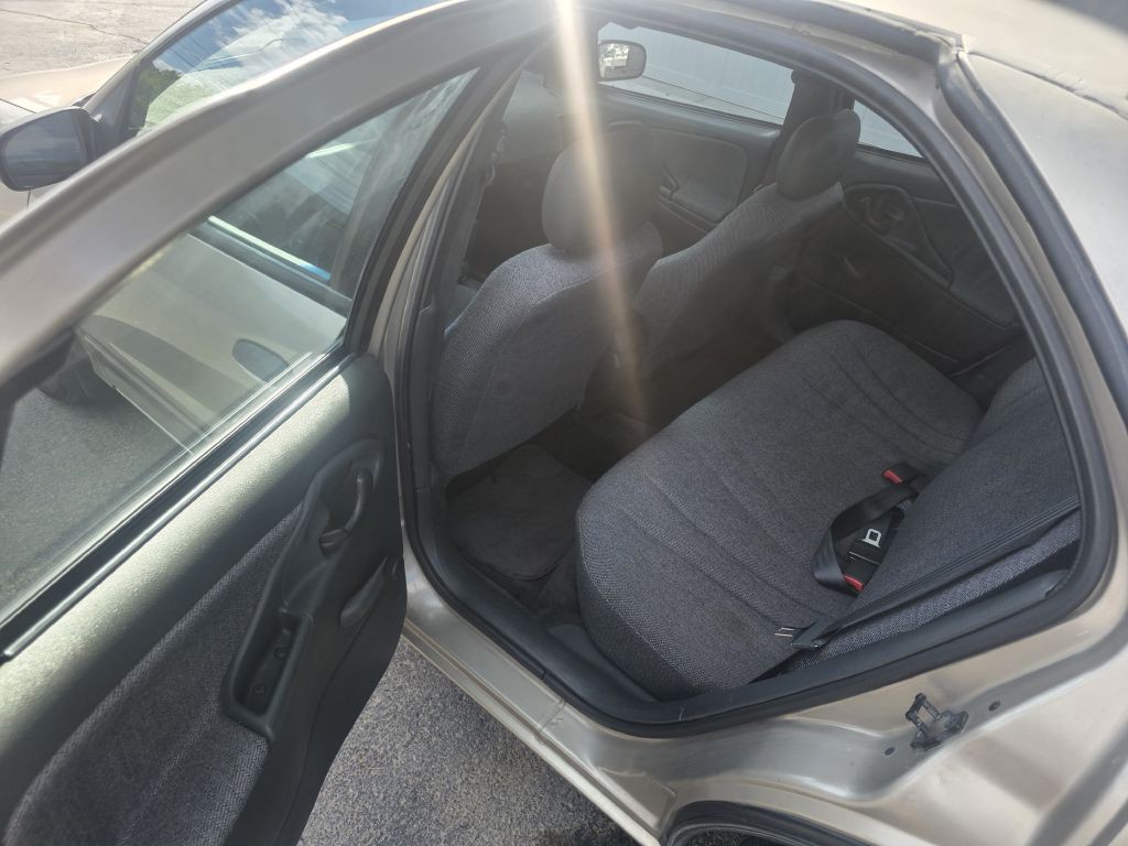 2002 Chevrolet Cavalier Image 7