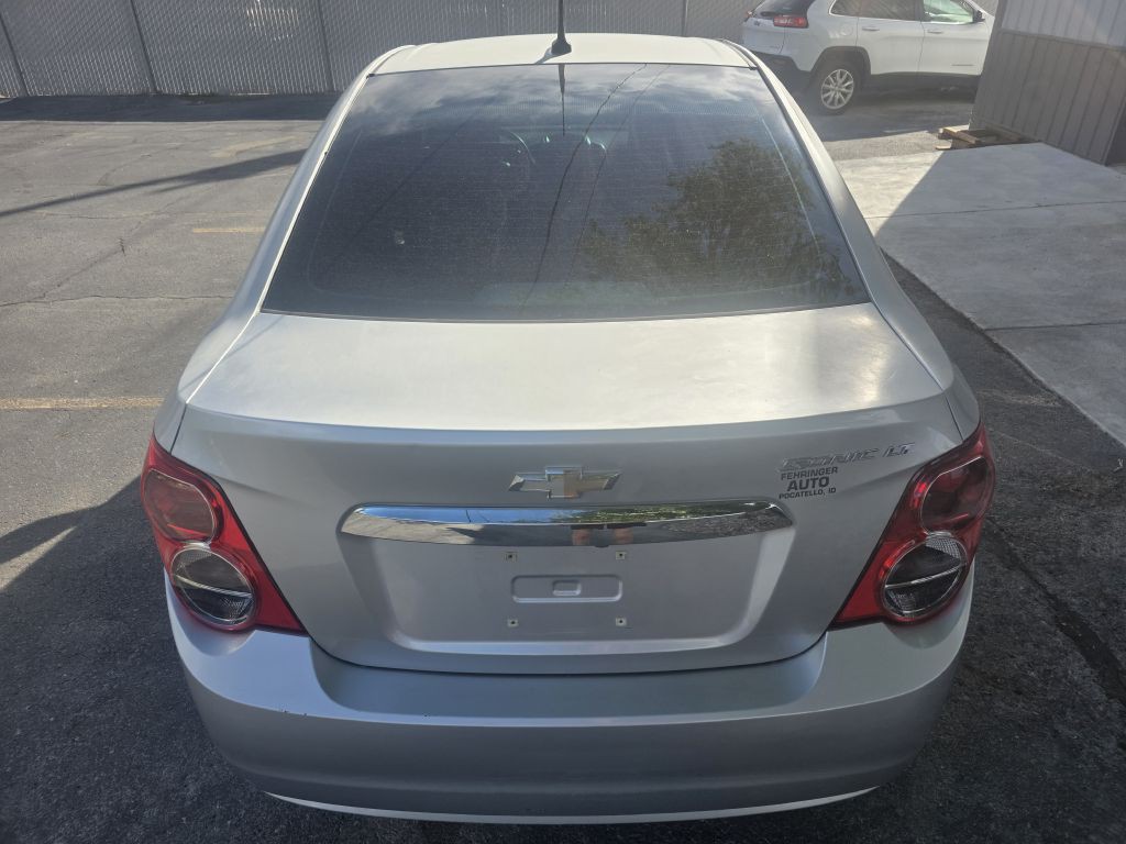 2014 Chevrolet Sonic Image 4