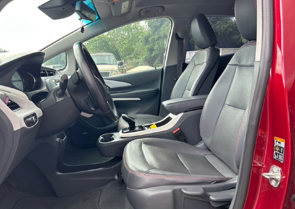 2017 Chevrolet Bolt EV Image 11