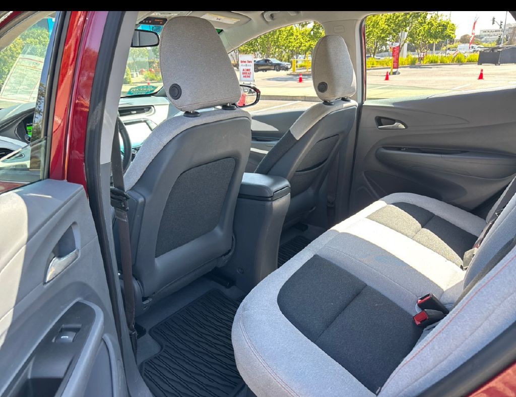 2017 Chevrolet Bolt EV Image 11