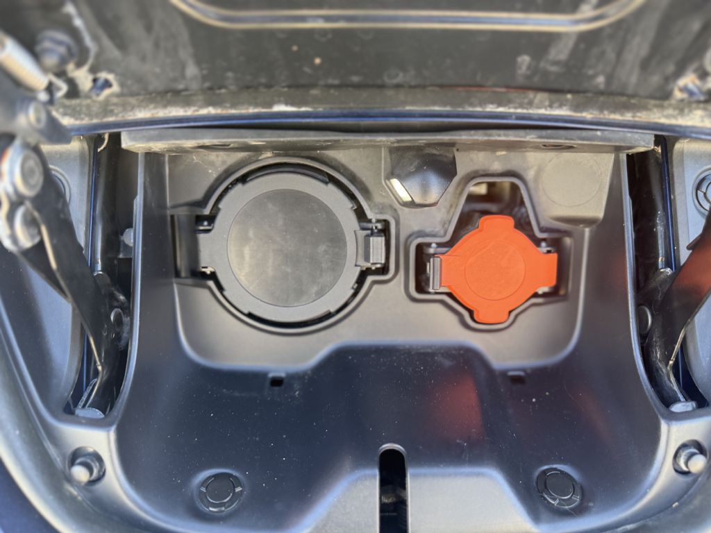 2017 Nissan Leaf Image 14