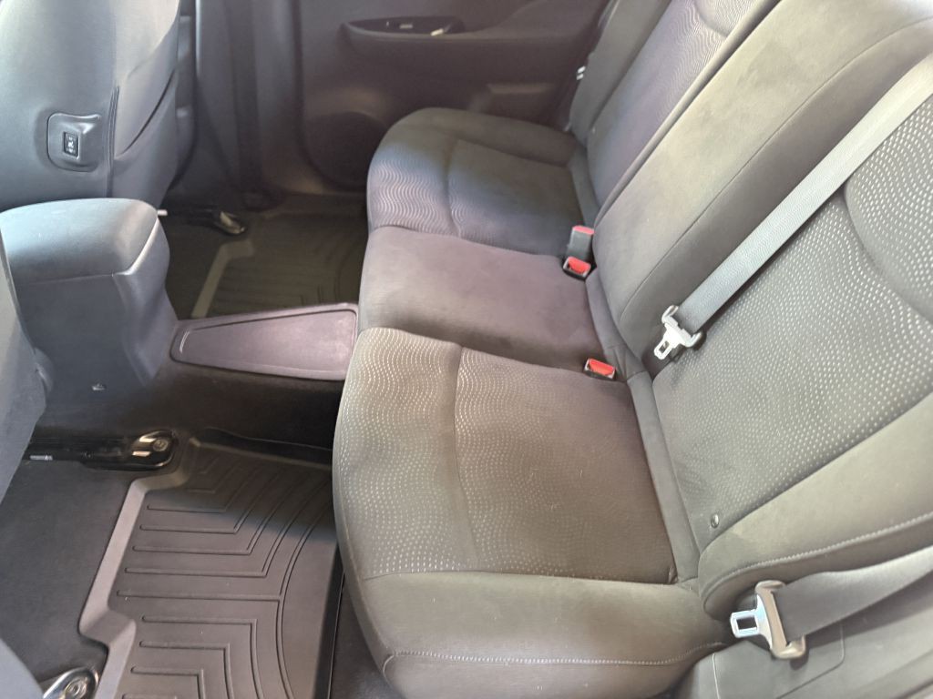 2017 Nissan Leaf Image 28