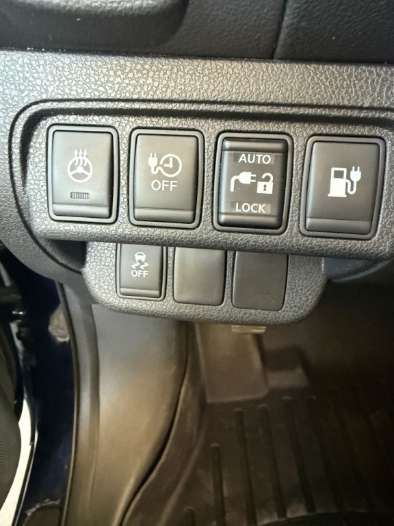 2017 Nissan Leaf Image 31