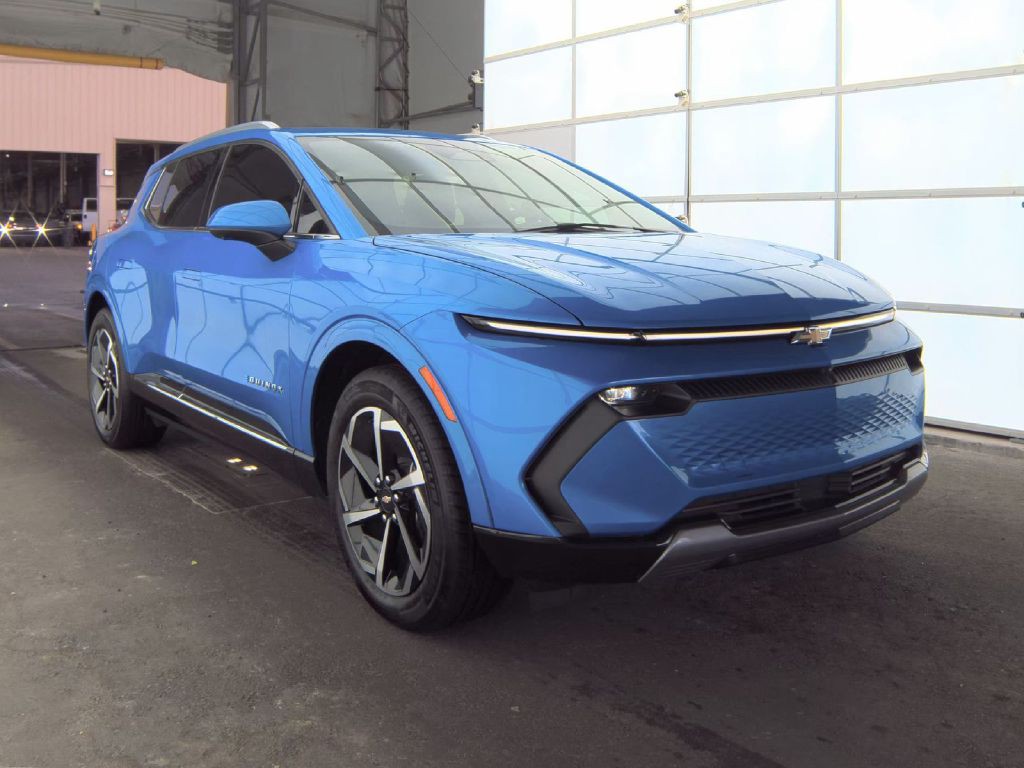 2024 Chevrolet Equinox Image 3