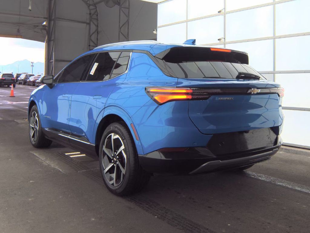 2024 Chevrolet Equinox Image 7