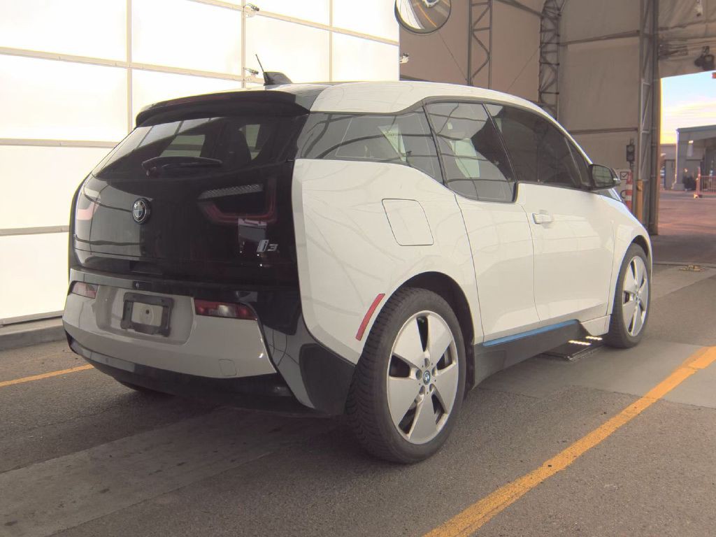 2017 BMW i3 Image 6