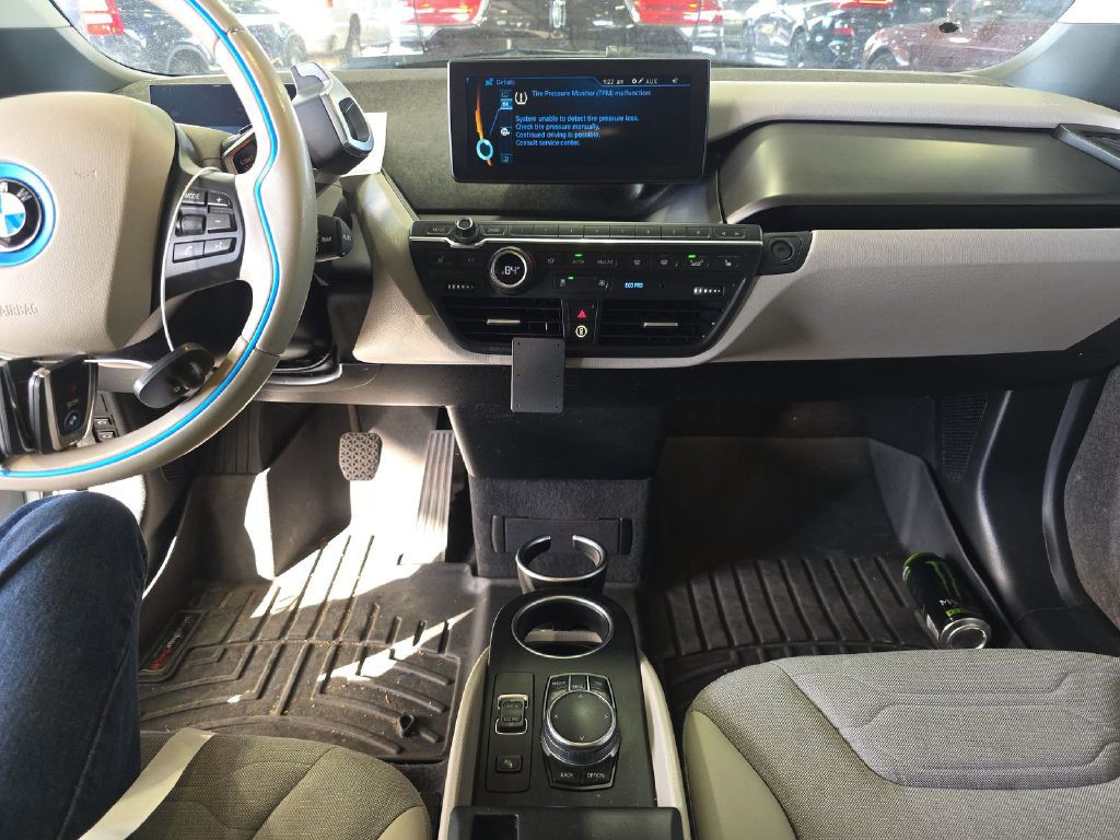 2017 BMW i3 Image 18