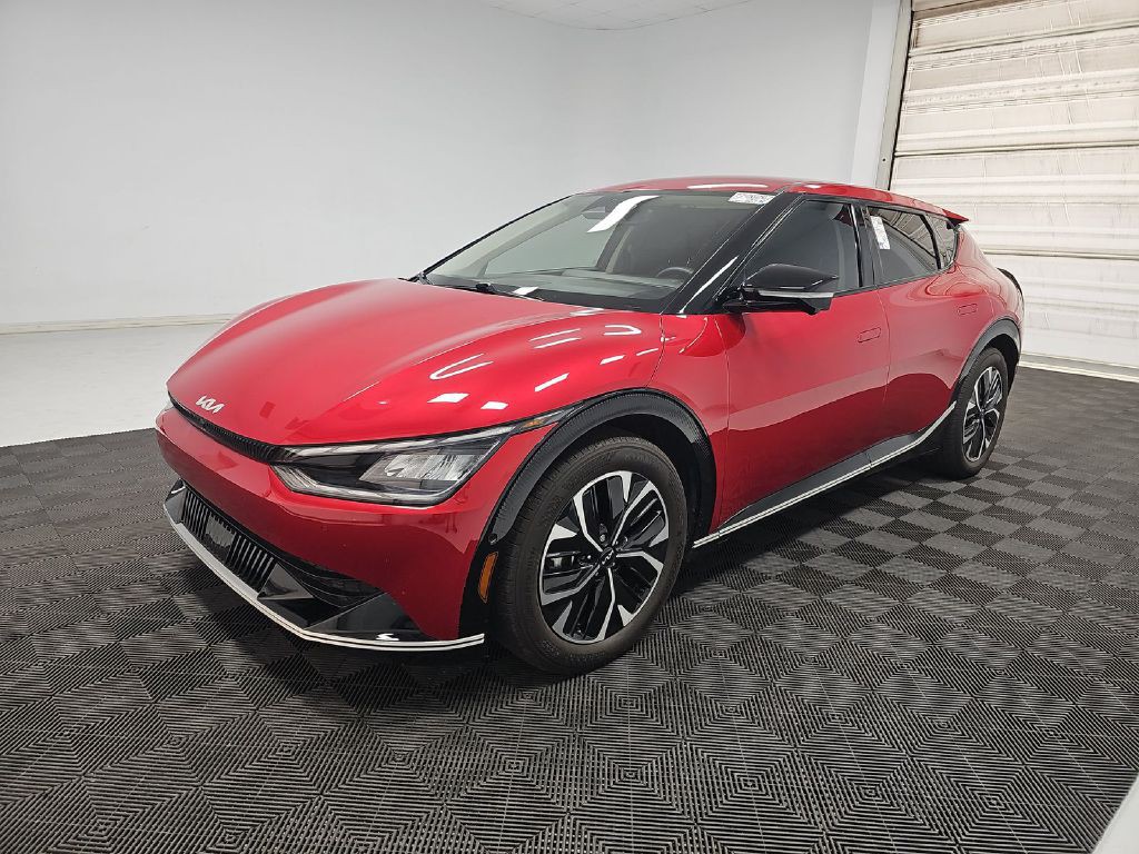 2022 Kia EV6 Image 1