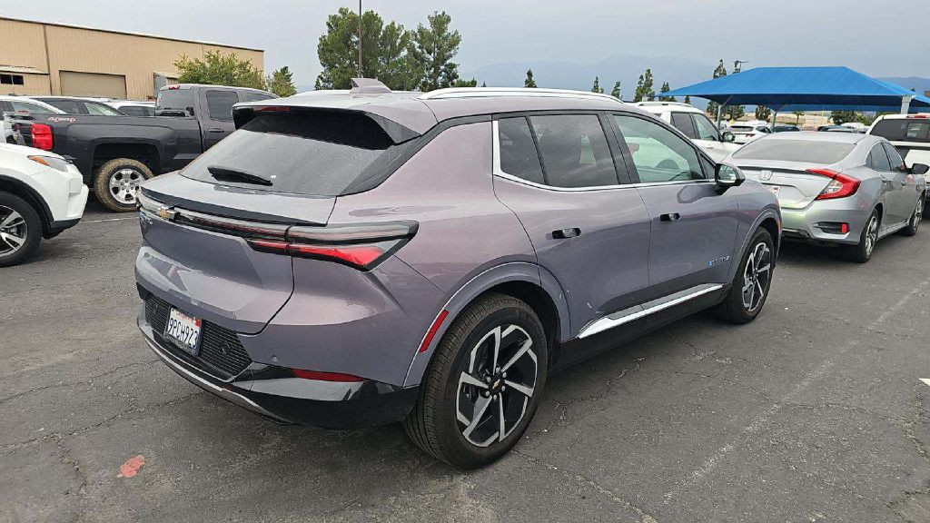 2024 Chevrolet Equinox Image 9
