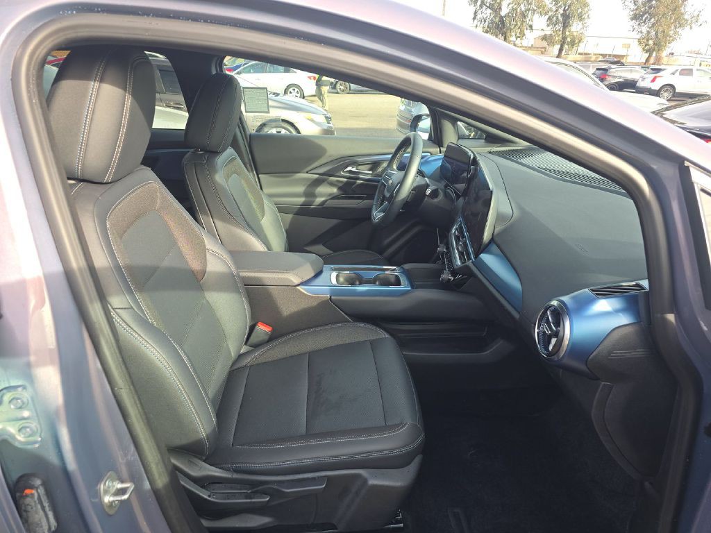 2024 Chevrolet Equinox Image 14