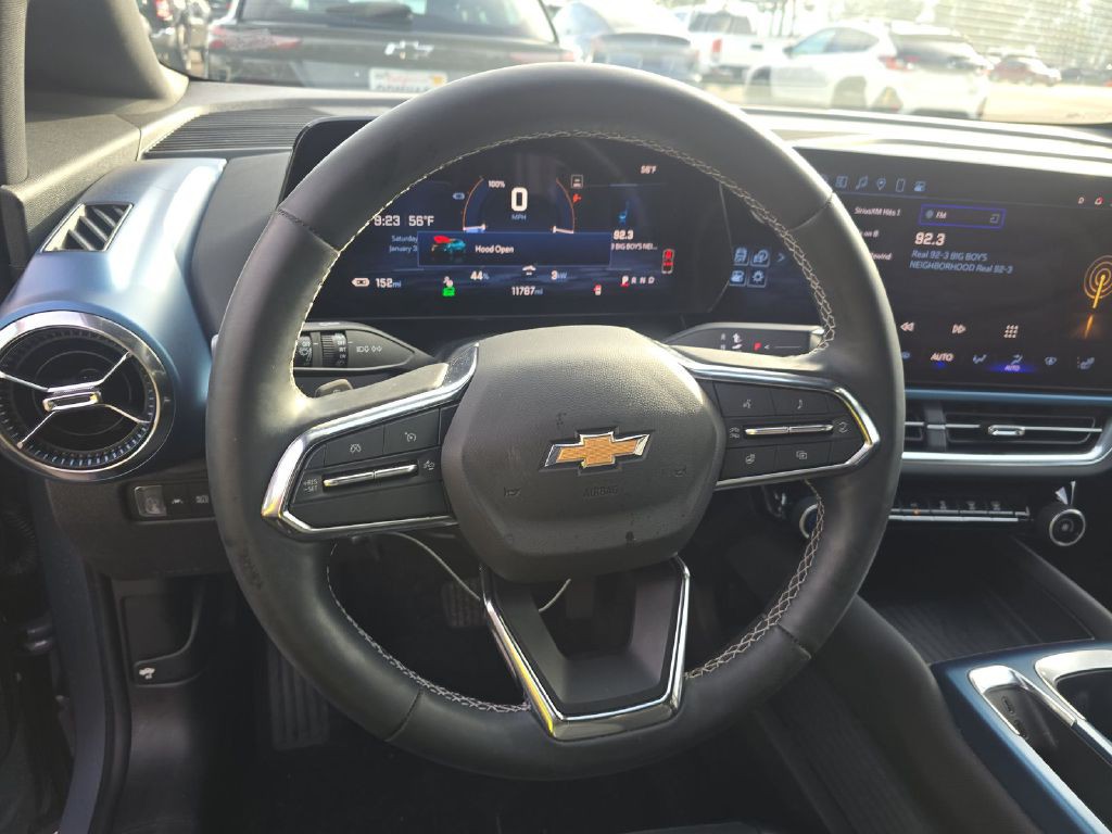 2024 Chevrolet Equinox Image 15