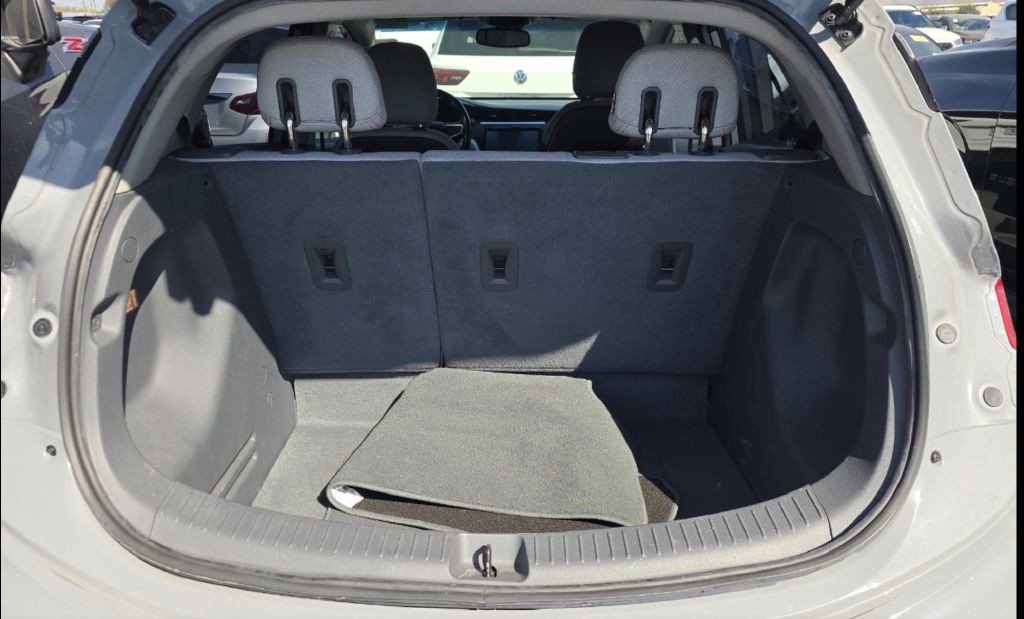 2020 Chevrolet Bolt EV Image 15
