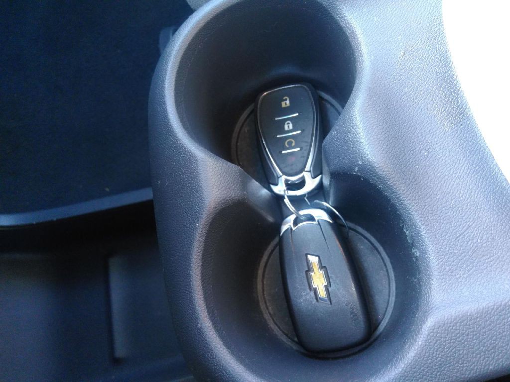 2020 Chevrolet Bolt EV Image 16