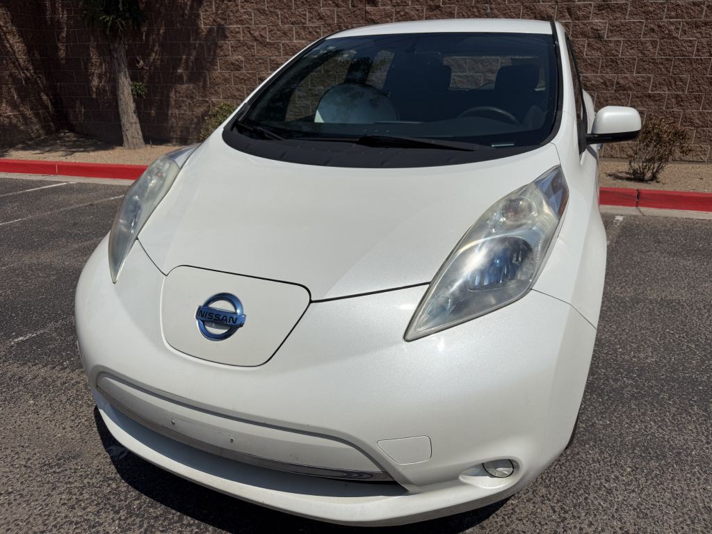 2013 Nissan Leaf Image 2