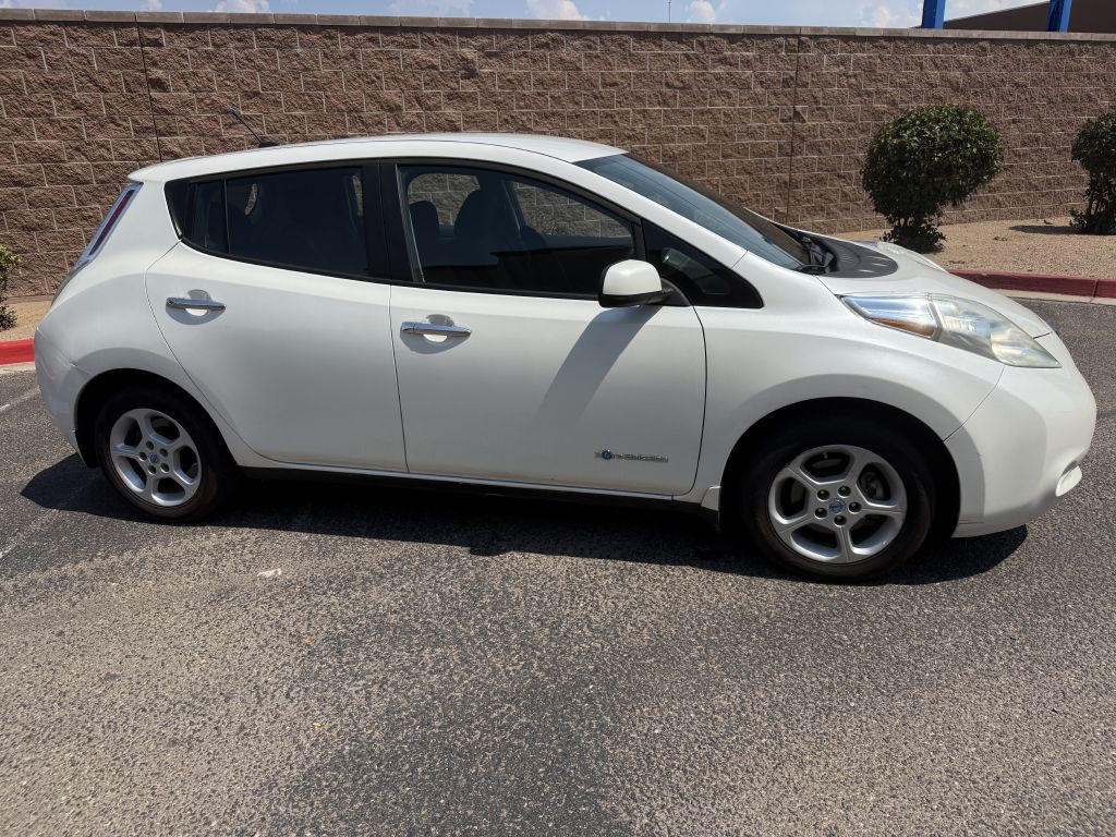 2013 Nissan Leaf Image 6
