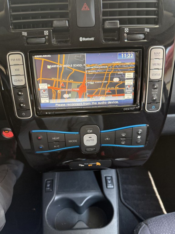 2013 Nissan Leaf Image 14