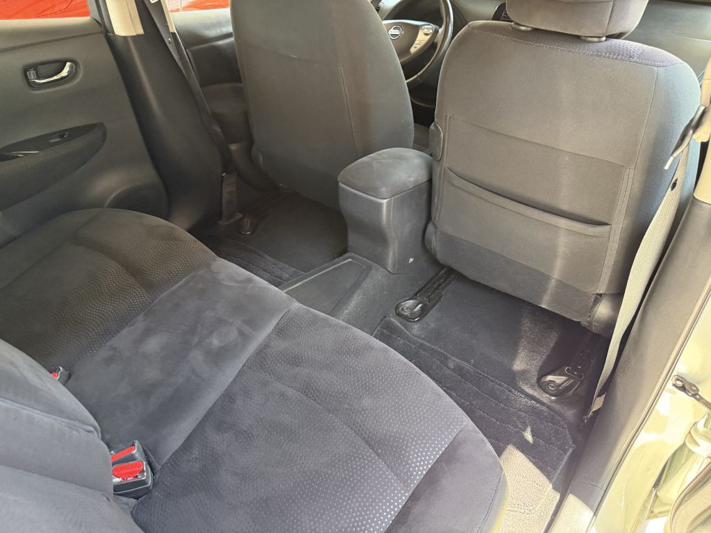 2013 Nissan Leaf Image 24