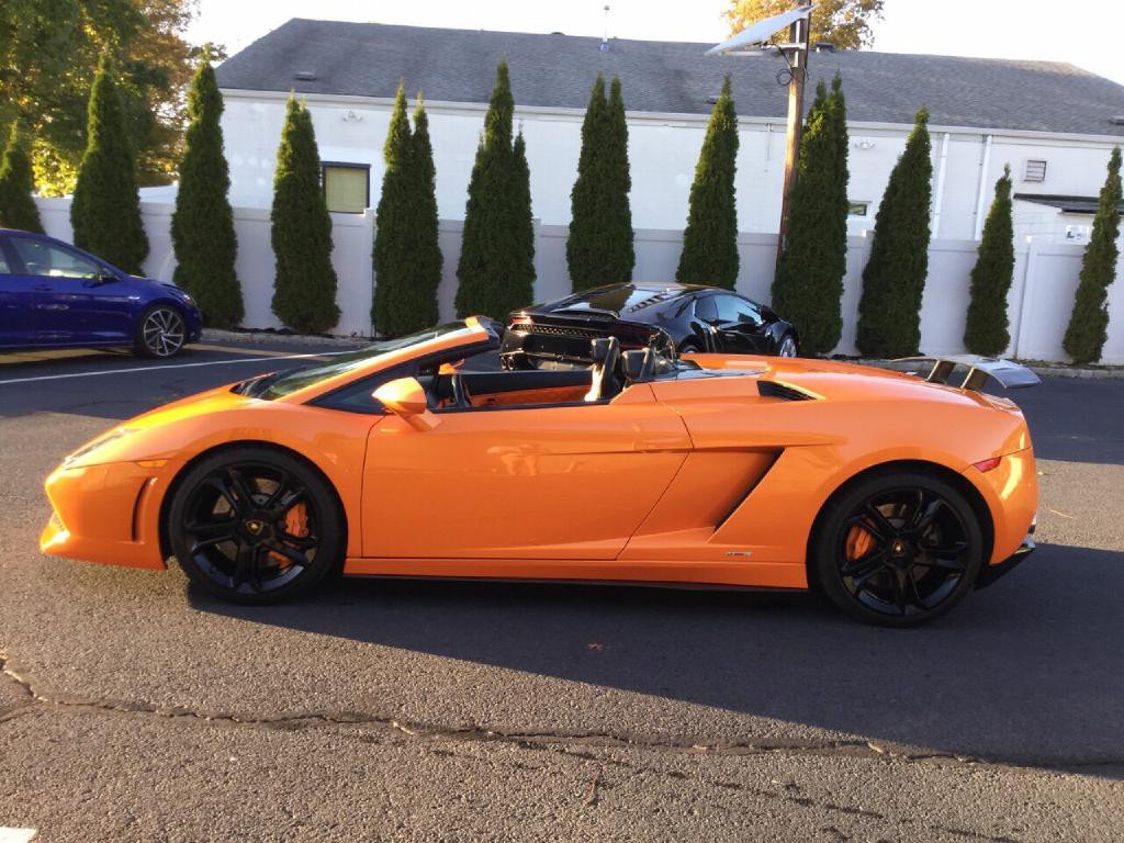 2011 Lamborghini Gallardo Image 10