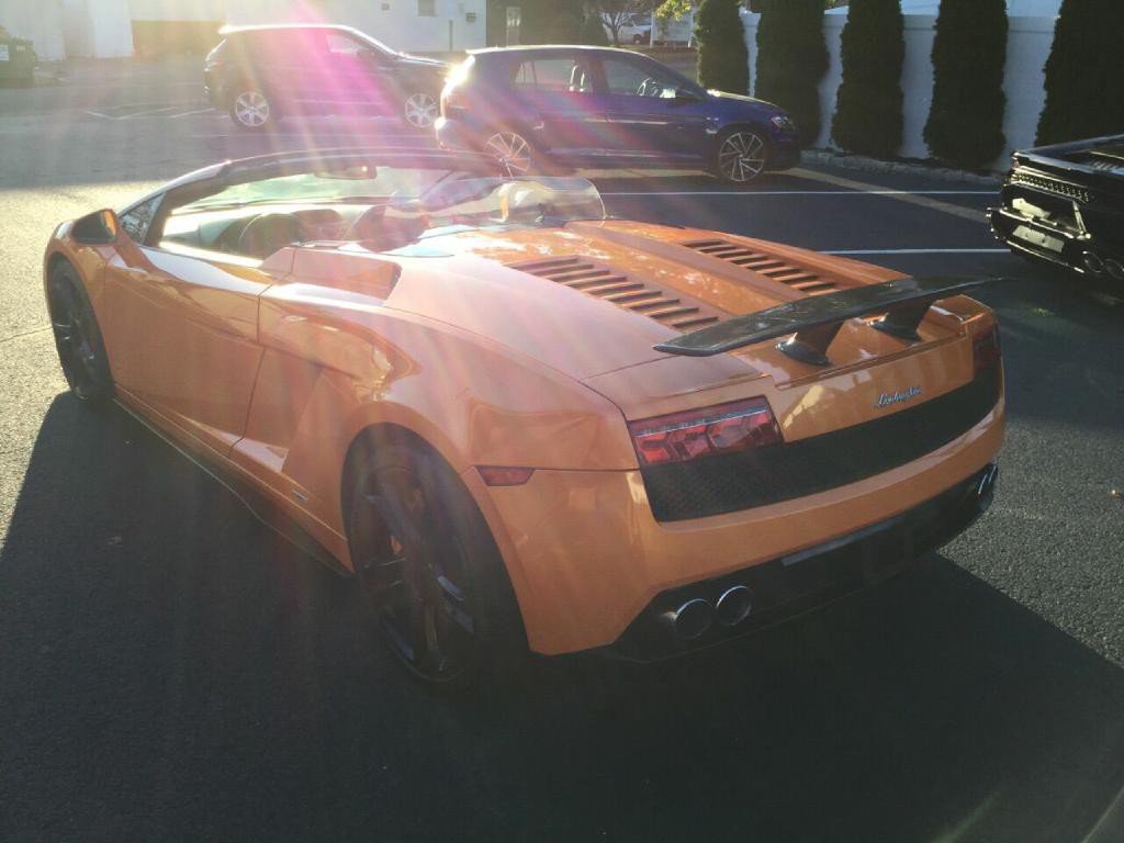 2011 Lamborghini Gallardo Image 11