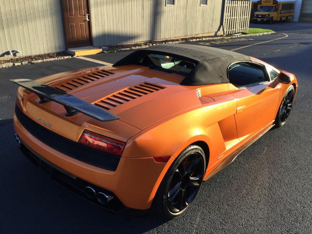 2011 Lamborghini Gallardo Image 36