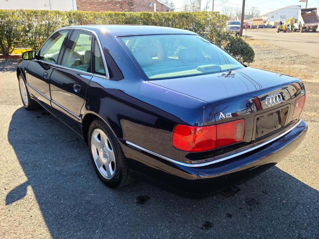 2000 Audi A8 Image 13