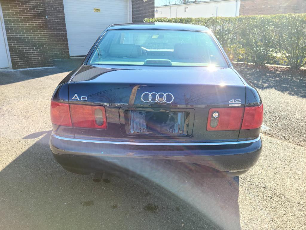 2000 Audi A8 Image 15