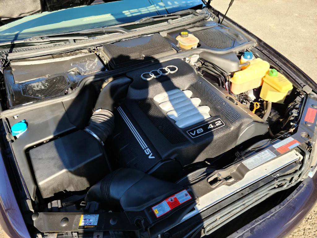 2000 Audi A8 Image 36