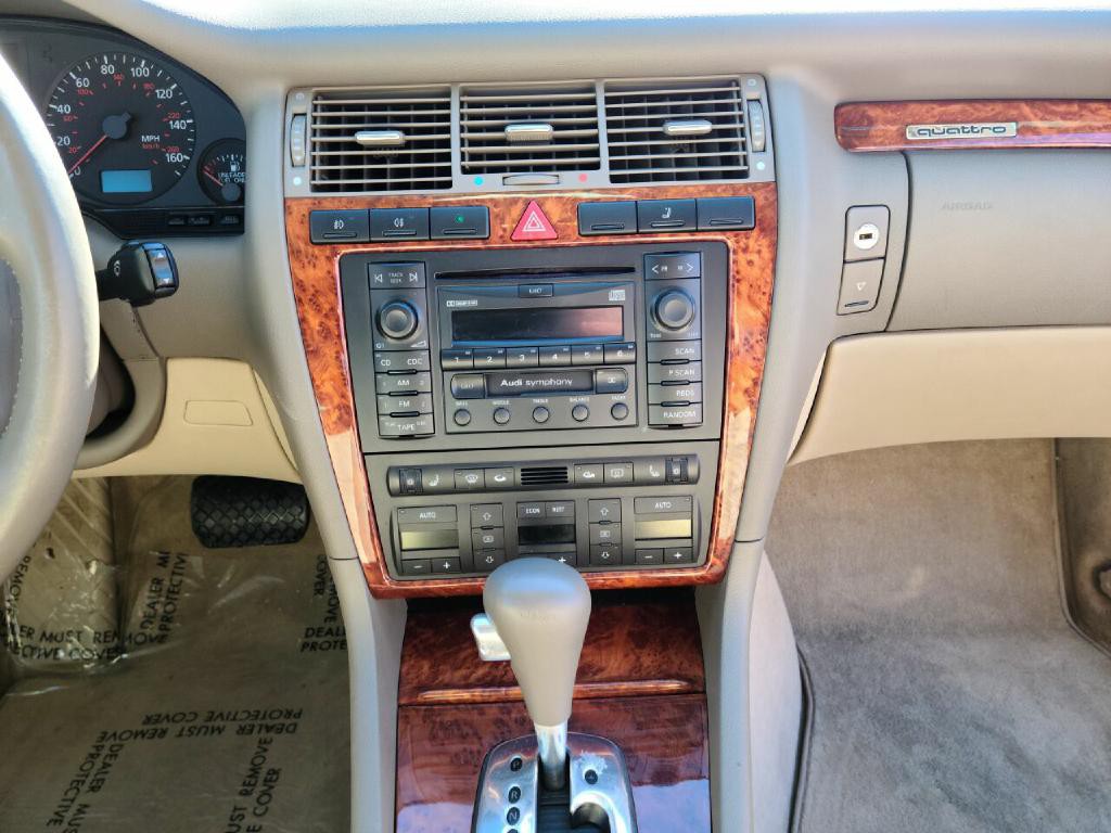 2000 Audi A8 Image 44