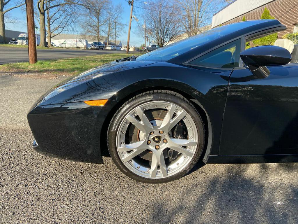 2008 Lamborghini Gallardo Image 8