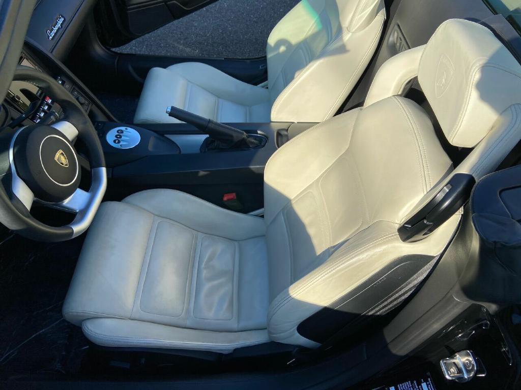 2008 Lamborghini Gallardo Image 29