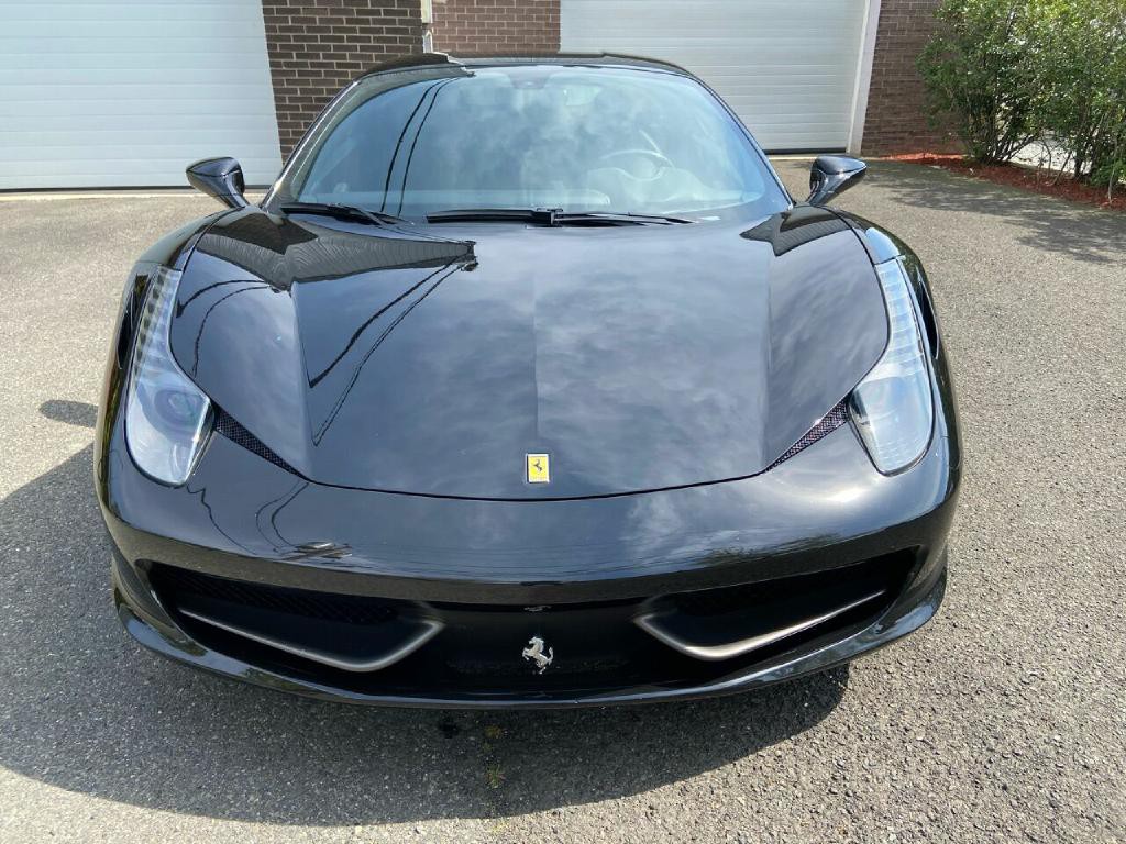 2011 Ferrari 458 ITALIA Image 4