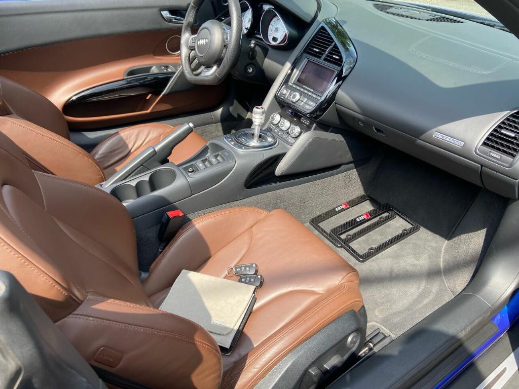2012 Audi R8 Image 27