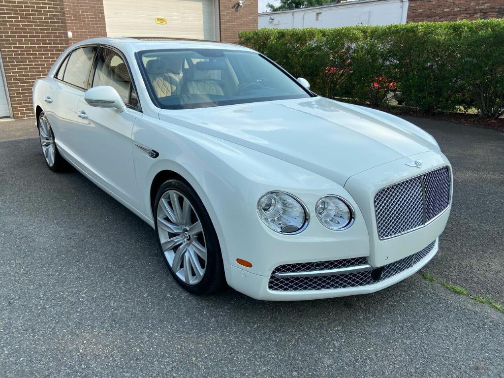 2014 Bentley Flying Spur Image 1