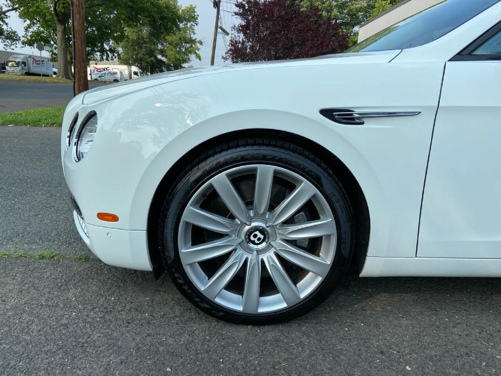 2014 Bentley Flying Spur Image 10