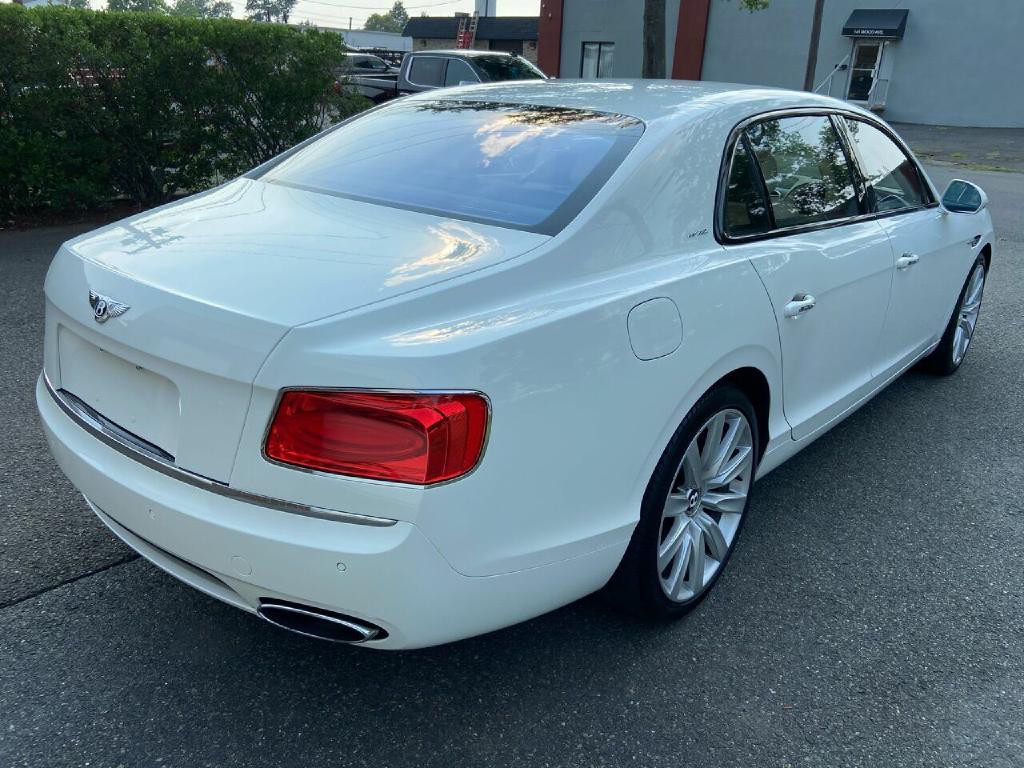2014 Bentley Flying Spur Image 21