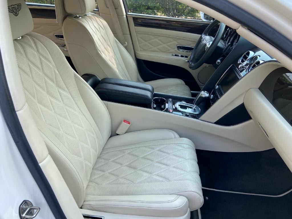 2014 Bentley Flying Spur Image 30