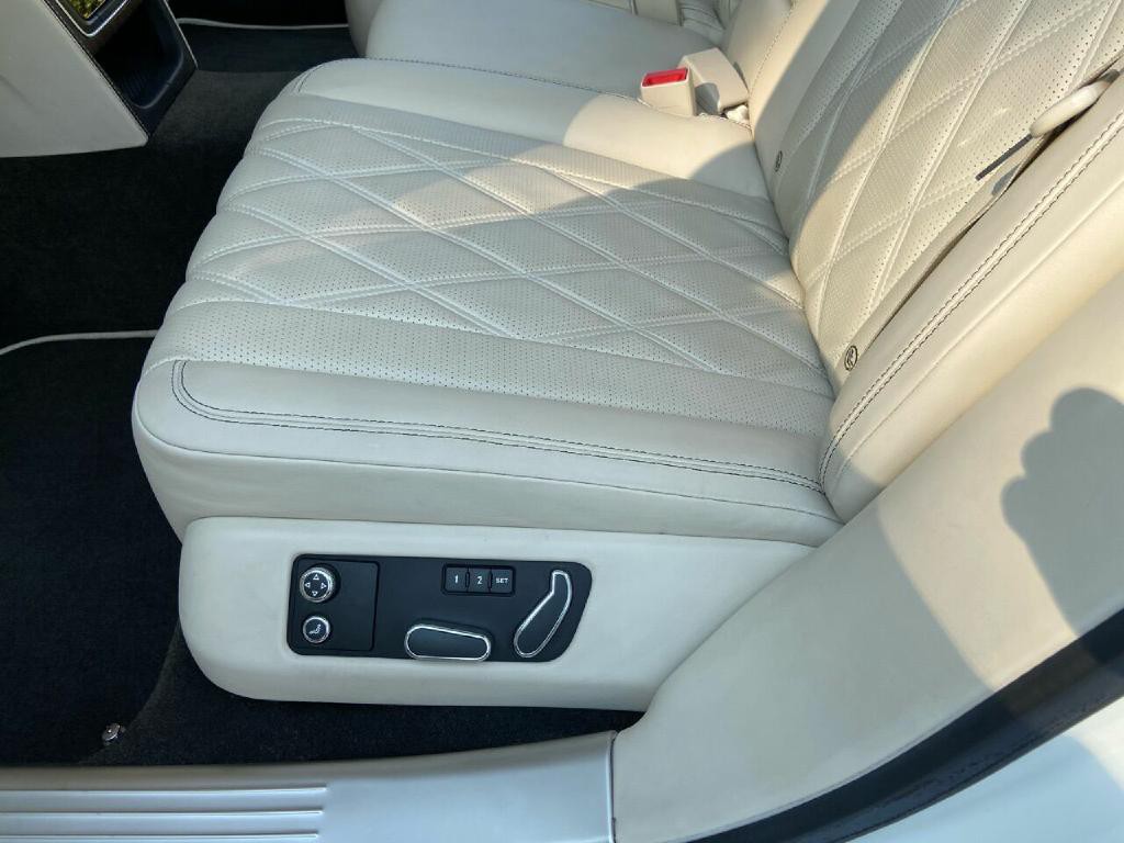 2014 Bentley Flying Spur Image 41
